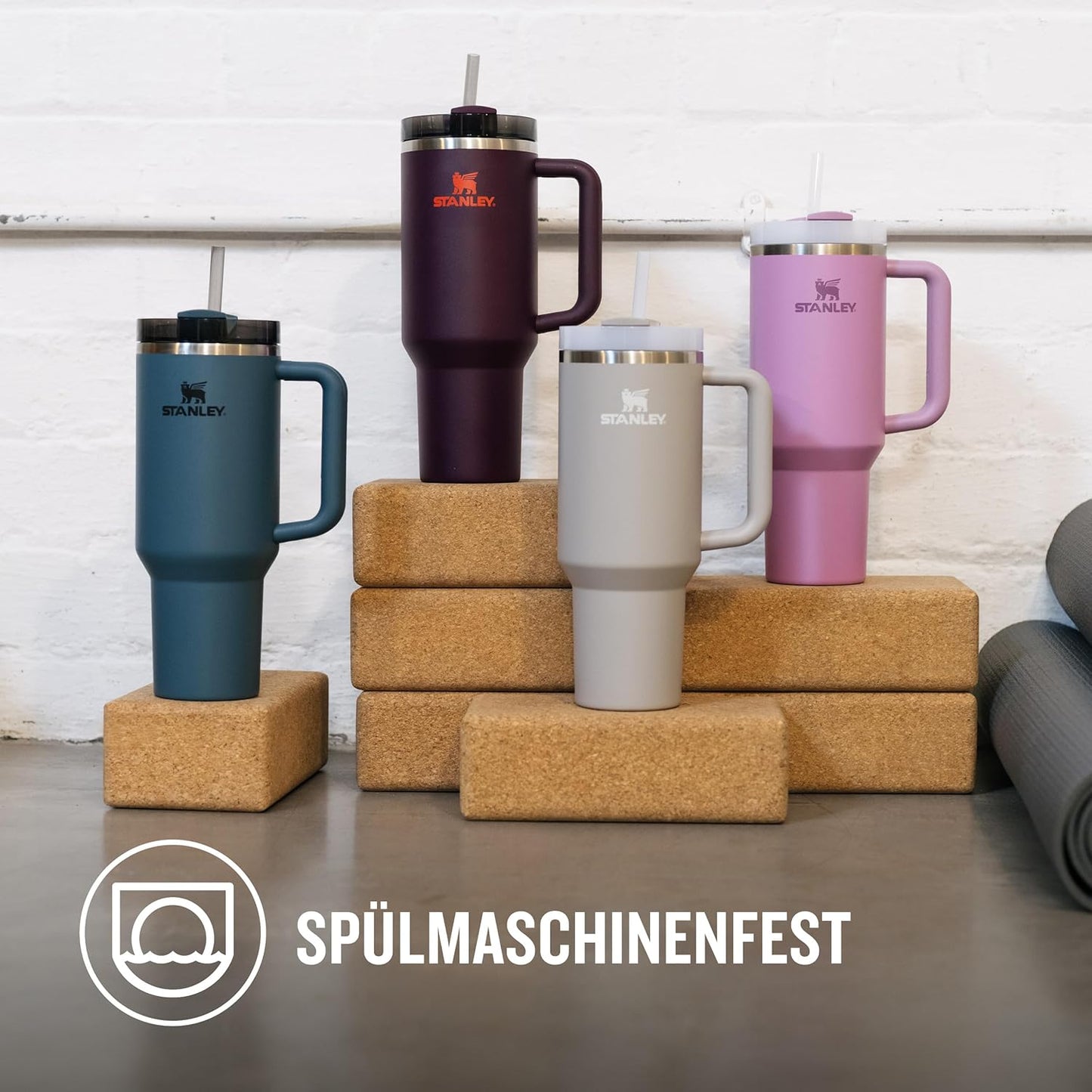 Stanley Quencher H2.0 Flowstate Trinkflasche Mit Strohhalm 1.2L - Thermobecher Kühlt 11 Stunden - 48 Stunden Eisgekühlt - Spülmaschinenfest - Thermosflasche BPA Frei - Edelstahl Trinkbecher