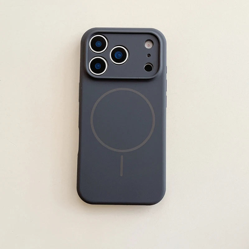 MagSafe Silicone Case — Solid Color Protection